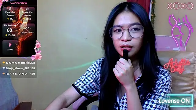 Luna_Moonfang webcam
