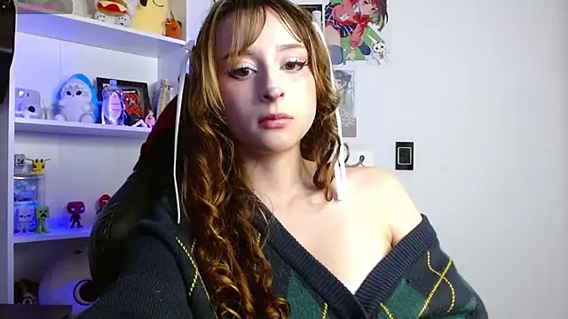 CelesteAyase webcam
