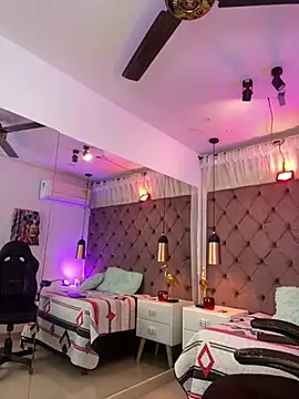 Auri__ webcam