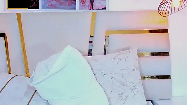 Marian_Petite webcam