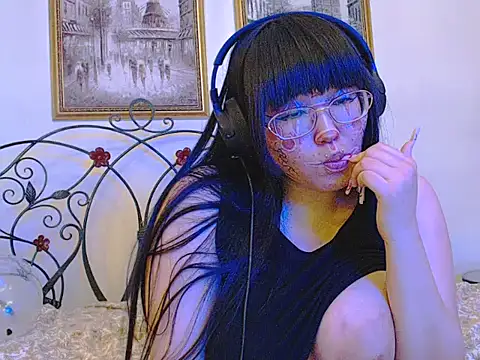 pikpikpikachu webcam