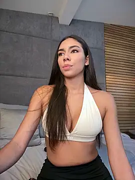 EllaSanz_ webcam