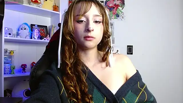 CelesteAyase webcam