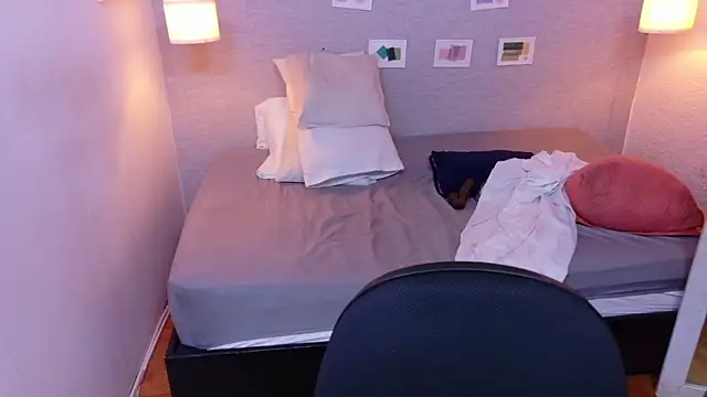 kiara_evanss webcam