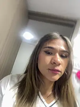 Mary_funny webcam