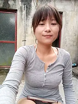 linda_bae00 webcam
