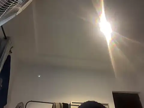 hotblackdick12 webcam
