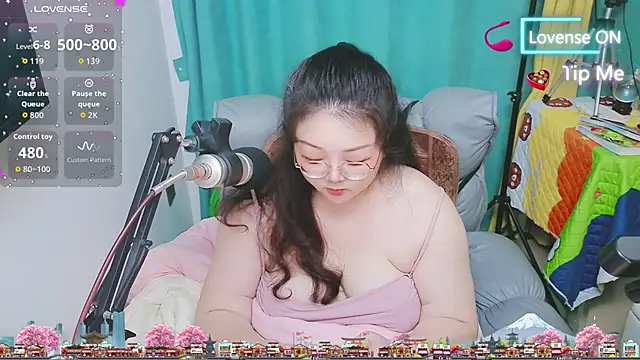 AngelwithEcup webcam