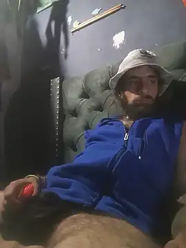 hairy_mannn webcam