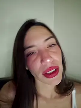 loveuu-bae webcam