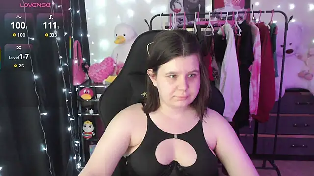 AmyVibess webcam