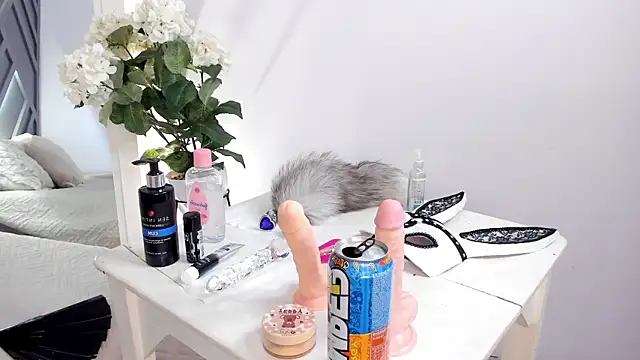 nova_velveet webcam