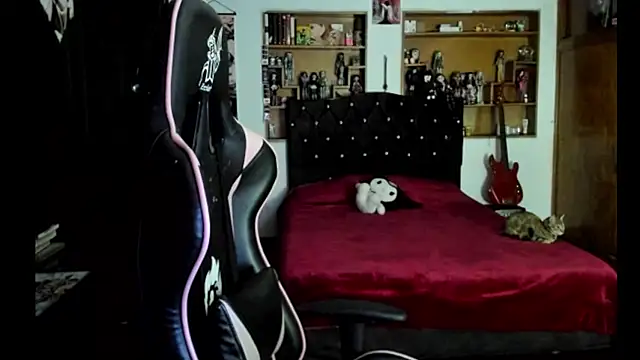 Maki_Zein_ webcam
