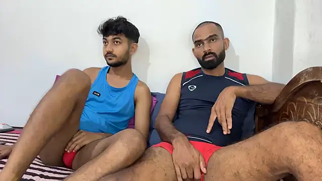 DesiDaddyandSon webcam