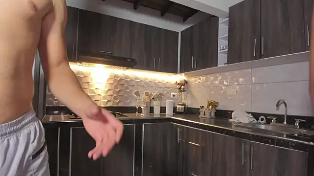 Honey_luxury_cute webcam