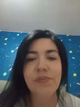 dhanya_moon webcam