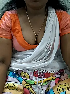 MaaliiiPonuTamil webcam