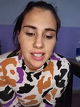 kariciasecreta webcam