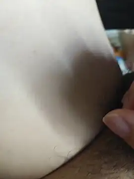 RYANWONG2411 webcam