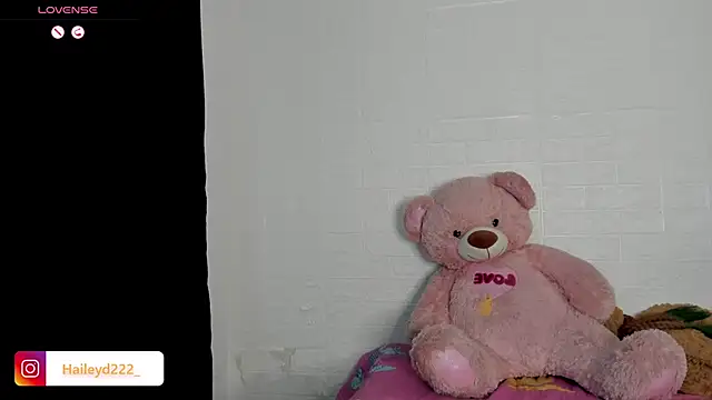HaileyDuke webcam
