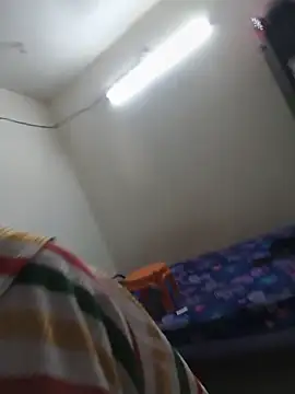 Tamil_Yalini12 webcam