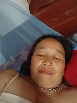 heesuu11 webcam