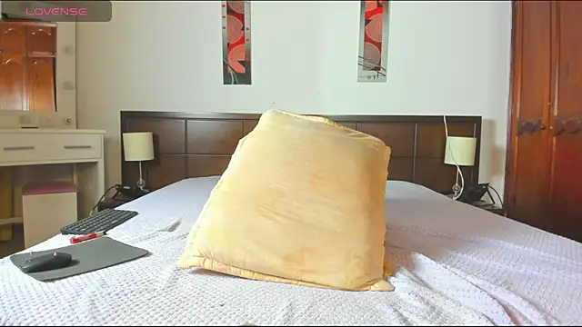 MiaMarin_hot webcam