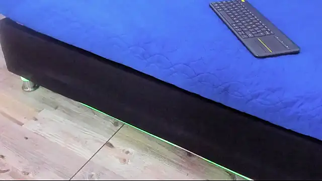 michacosio webcam