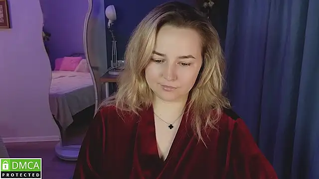 Mira_Mermayd webcam