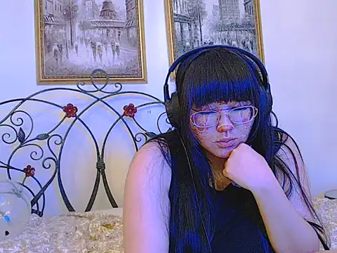 pikpikpikachu webcam