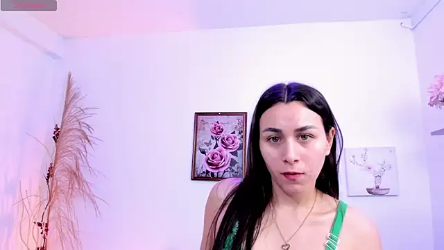 EmmaMyers1 webcam