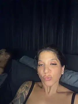 Biazinhabdsm webcam