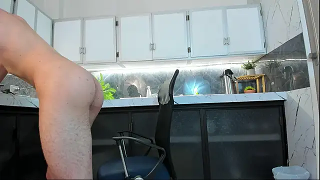 Thiiago_twink