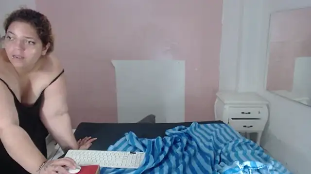 pamelavillaloboss webcam