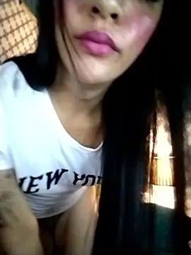 Yourbabyshane webcam
