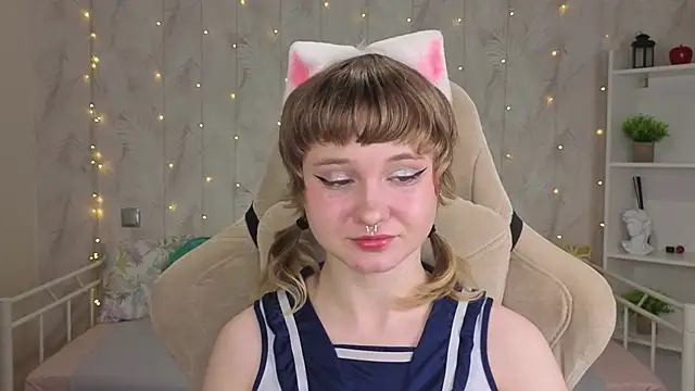 Tori_Cutie webcam