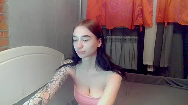 imChatty_Alice webcam