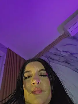 Pretty_Julieta webcam