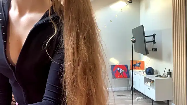 Kissme_Kira webcam