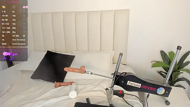 Megan_Brunette2 webcam