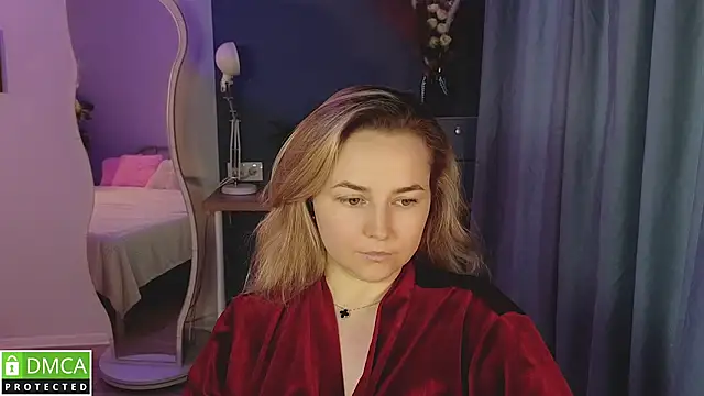 Mira_Mermayd webcam