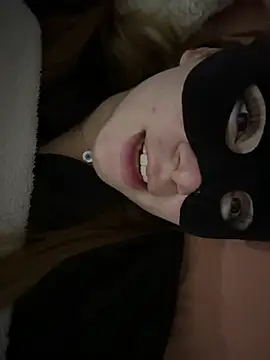 vaimonroi - Vaimonroi's free webcam - UK Sex Cams