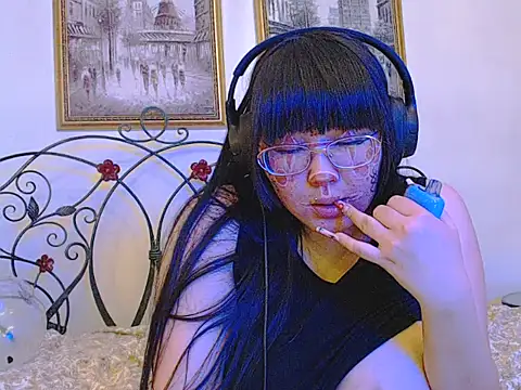 pikpikpikachu webcam