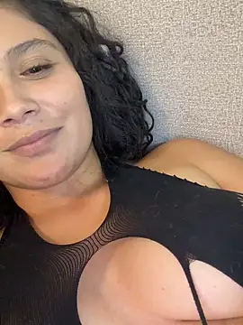 kinky_mila@xh webcam