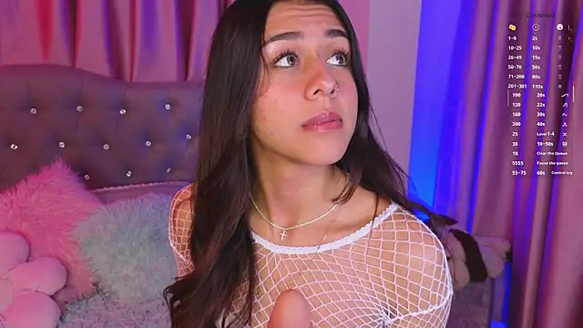 Emiily_Scott1 webcam