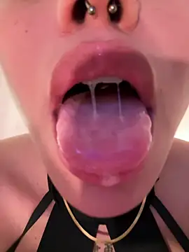 Bella__Wood