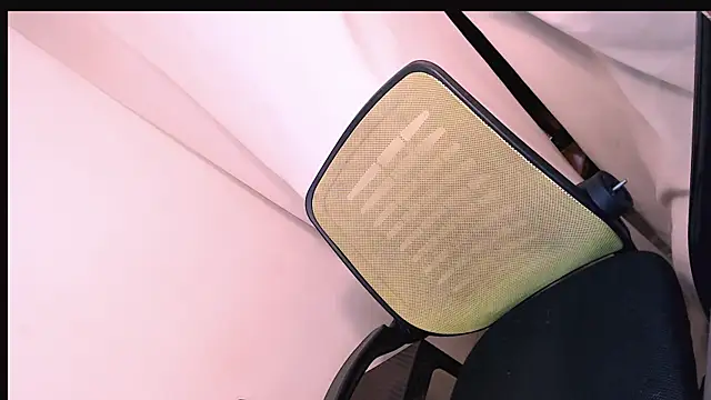 slutty_aki
