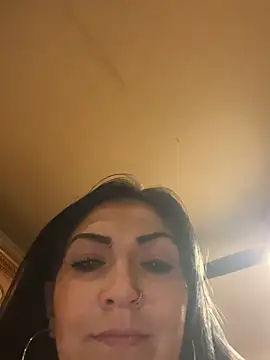LittleMissEeve webcam