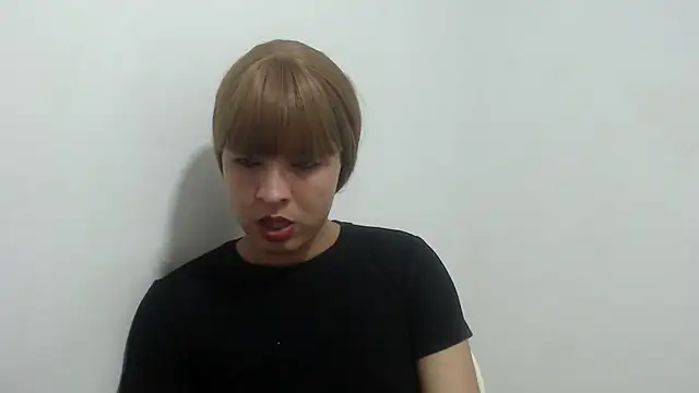 estefania224 webcam