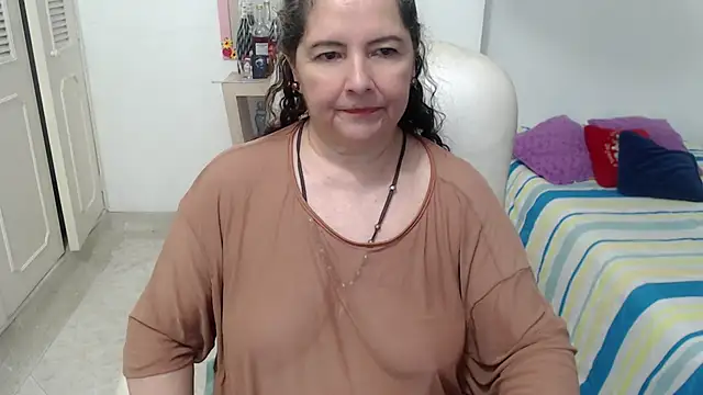 leonela_69 webcam
